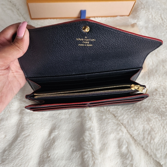 Louis Vuitton Women's Portefeuille Wallet in Navy Blue - Picture 7 of 8